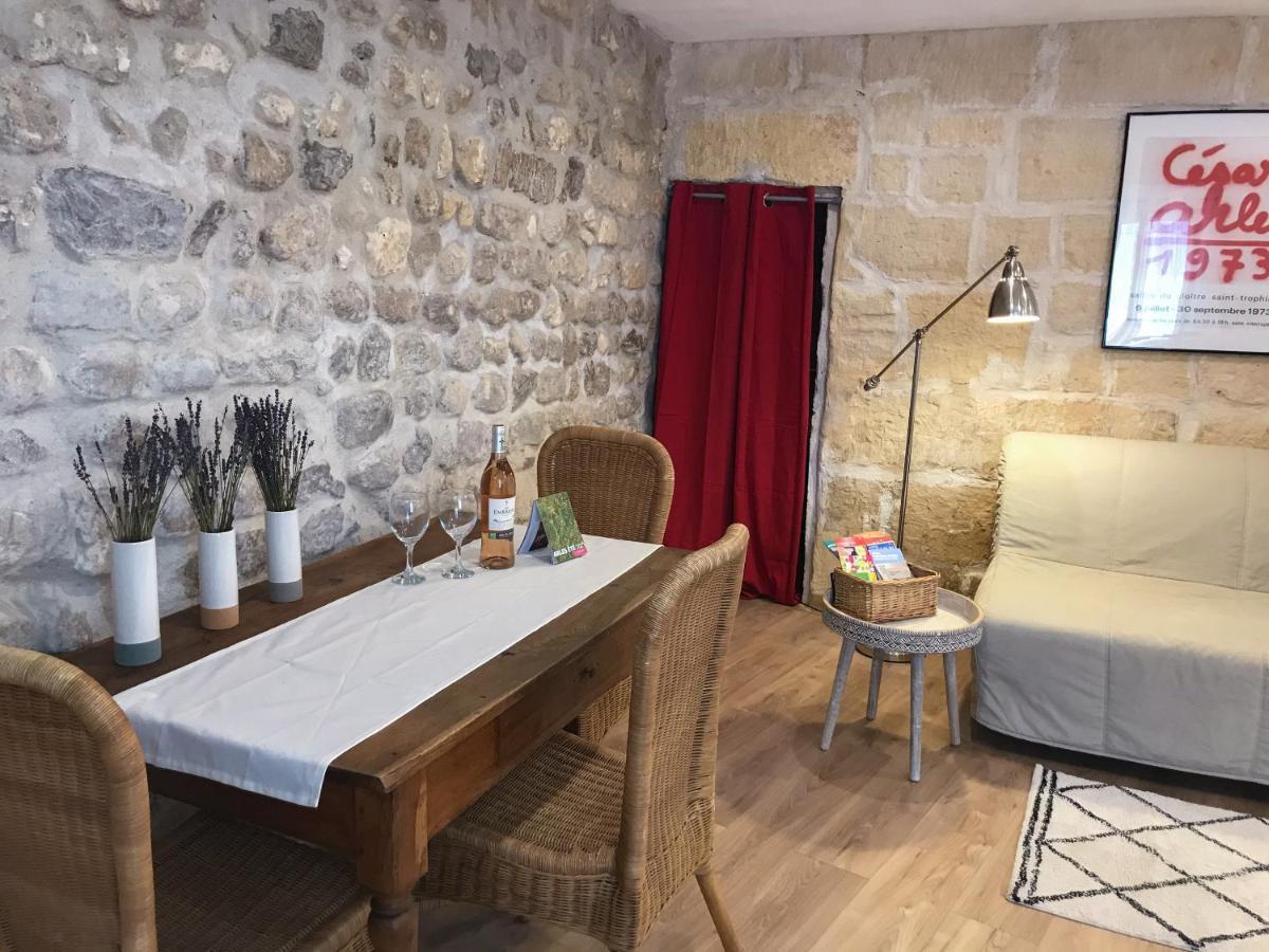 Willa La Maison Bleue Arles Zewnętrze zdjęcie